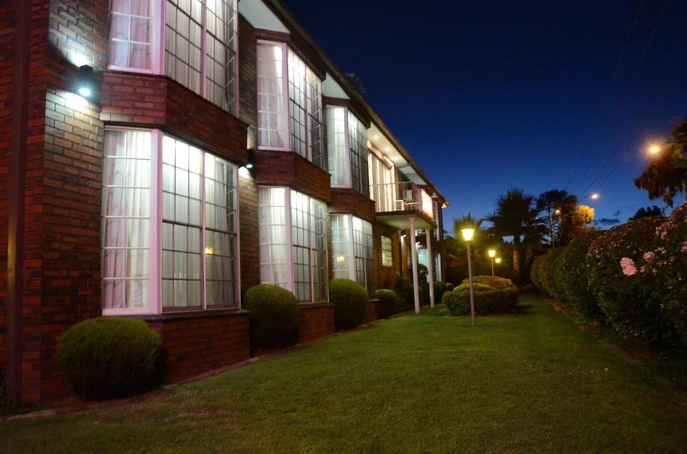 Motel Margeurita Queanbeyan Eksteriør bilde