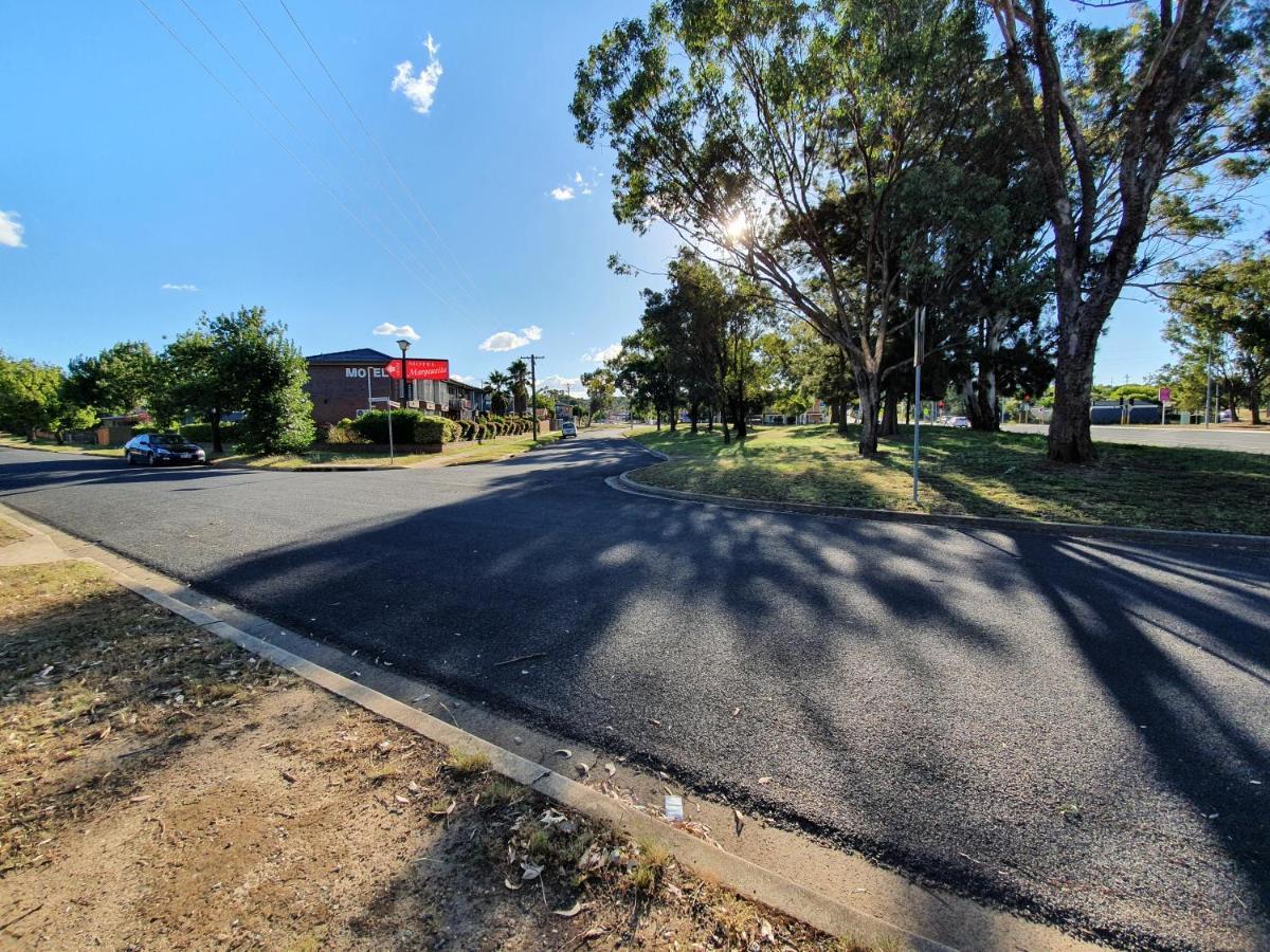 Motel Margeurita Queanbeyan Eksteriør bilde