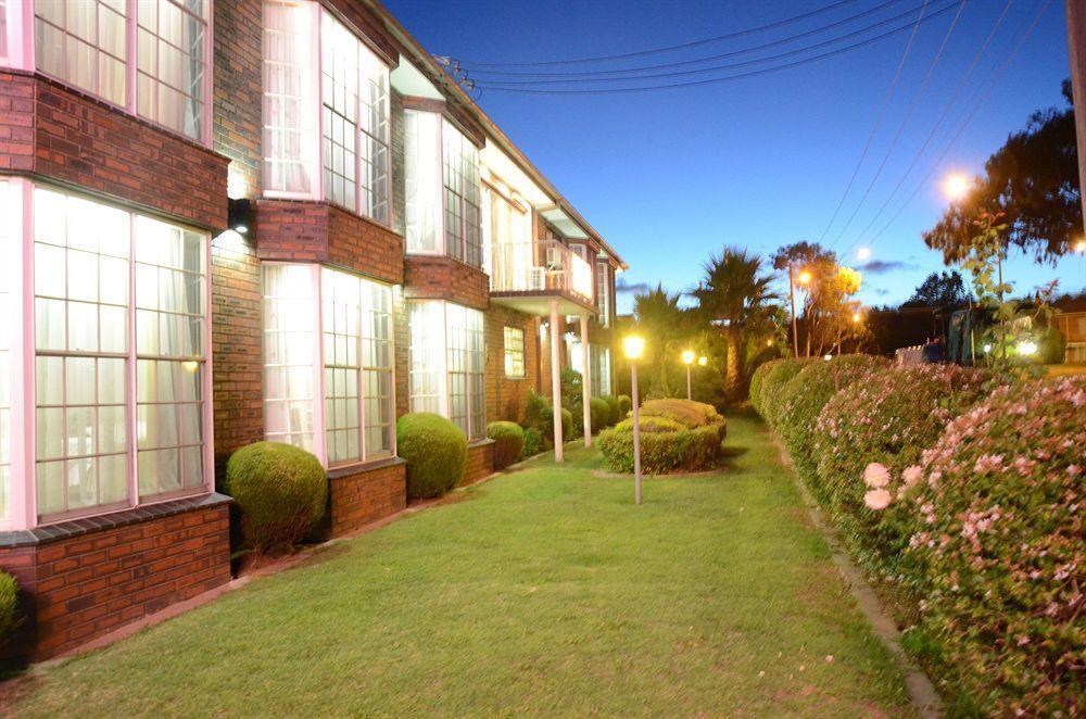 Motel Margeurita Queanbeyan Eksteriør bilde