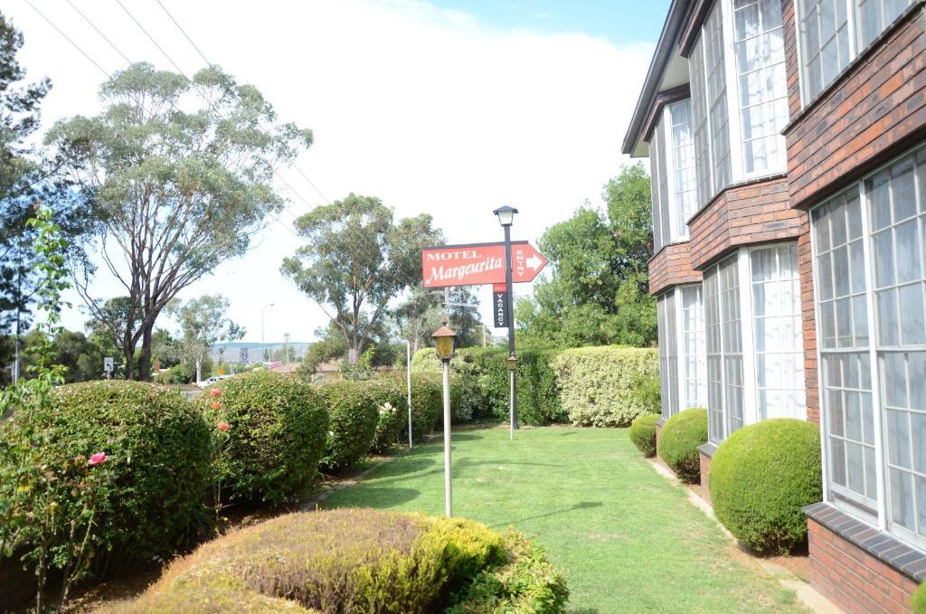 Motel Margeurita Queanbeyan Eksteriør bilde